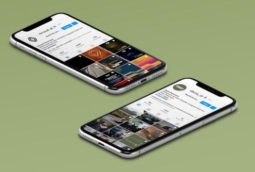 Handys auf grünem, einfärbigen Hintergrund